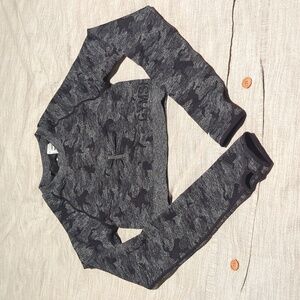 Gymshark Adapt Camo Seamless Long Sleeve Athletic Crop Top